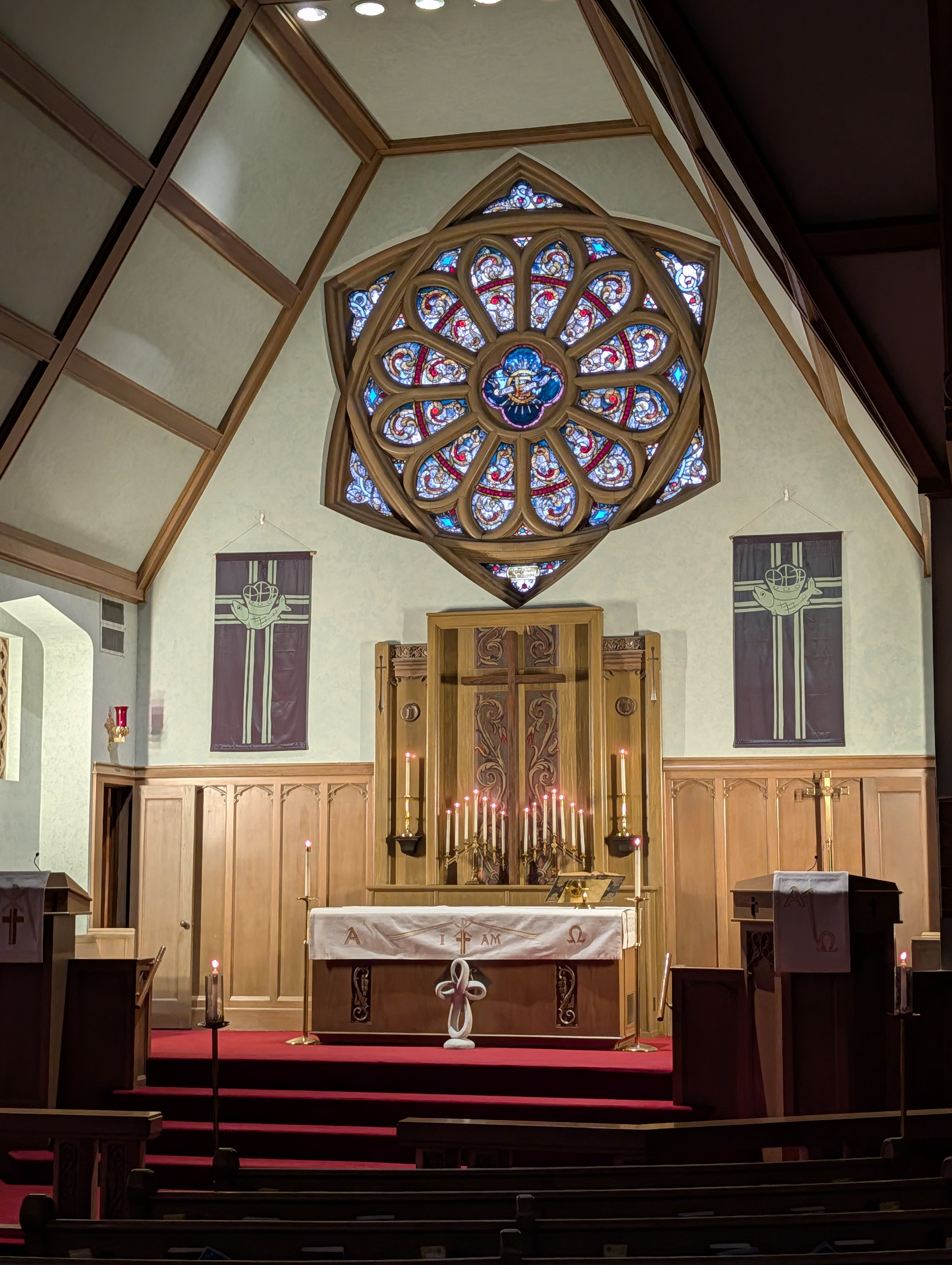 Altar and rose window